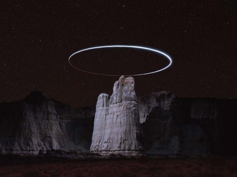 drone art halo lumière reuben wu photo