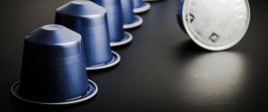 capsules de café nespresso alignées