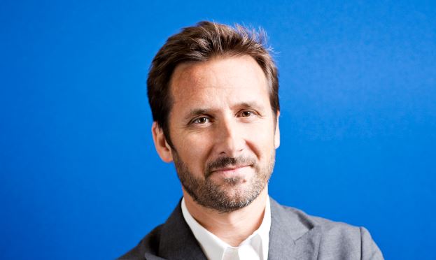 adobe Directeur Général adobe Directeur Général