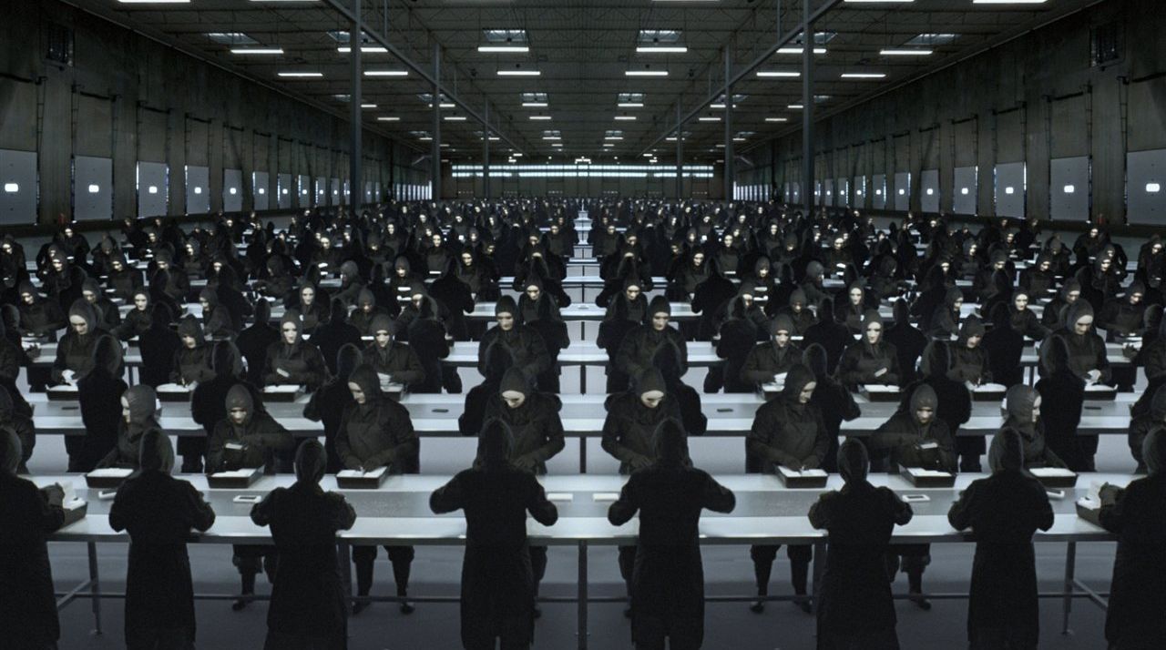 BLACK MIRROR BLACK MIRROR