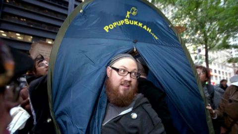 Daniel Sieradski Fake News Facebook