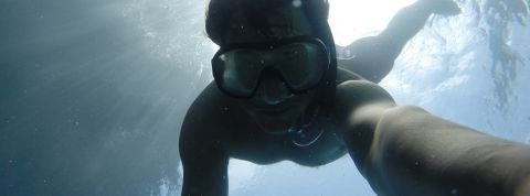 selfie underwater selfie underwater
