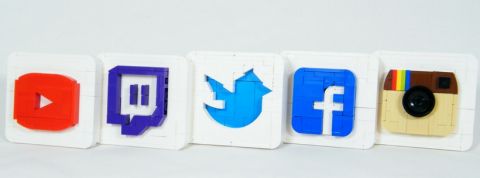 médiassociaux médiassociaux