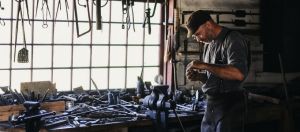 Homme ouvrier artisan