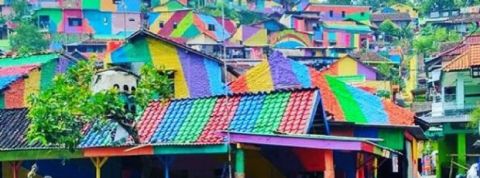 Kampung Pelangi Kampung Pelangi, un village arc-en-ciel en Indonésie