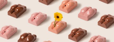 the-ass-vase The Ass Vase