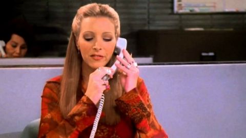 organisation travail ringard phoebe de friends au téléphone