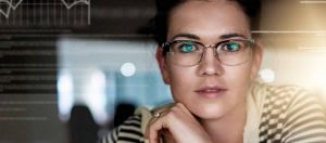 Femme dans le domaine de la cybersécurité