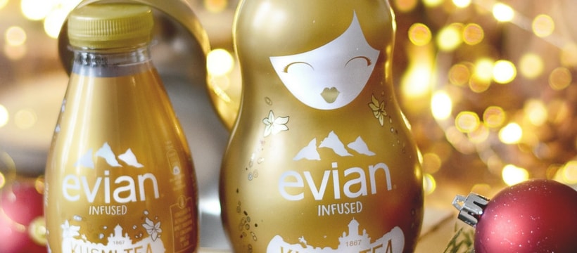 Evian Kusmi bouteille devian doree