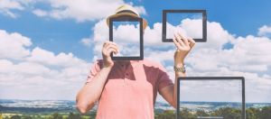 homme iPad ordinateur