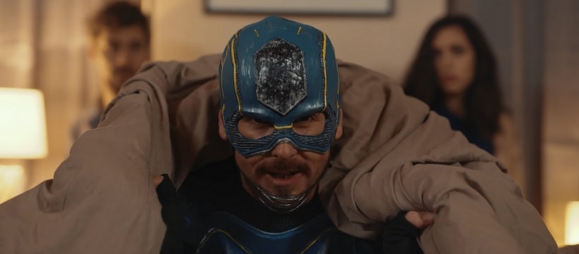 IST super heros sous une couette