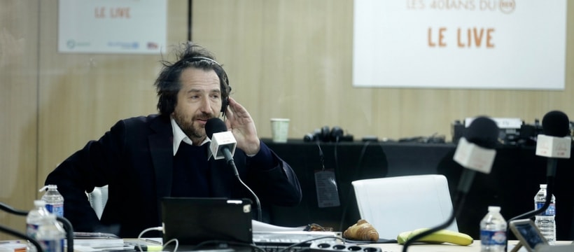 On RER edouard baer a la radio