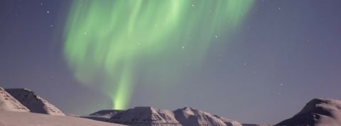 Photo revue Montagne et effet de style vert