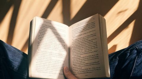 Good book Corey Baz 2-min Good book Corey Baz 2-min