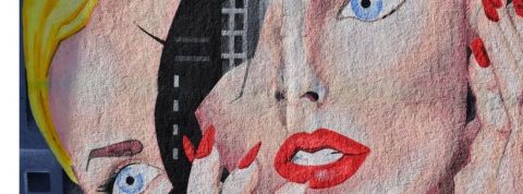 identite personnelle facebook Le dessin d'une femme dont le portrait est scinde en deux