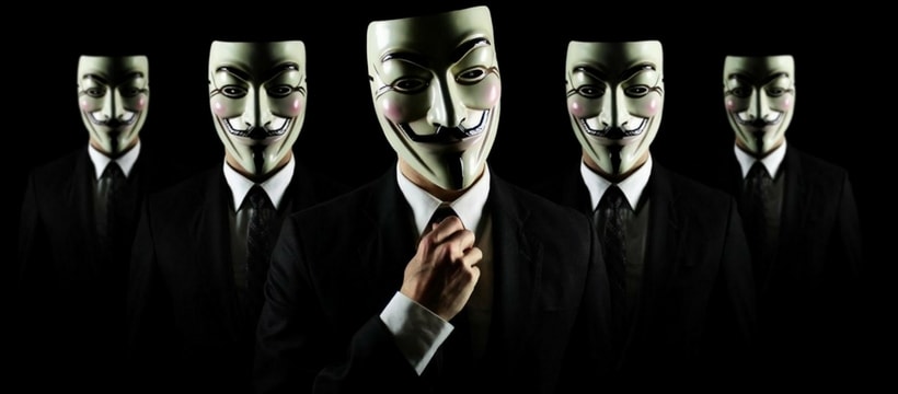 Anonymous photo de plusieurs personnes en masques anonymous