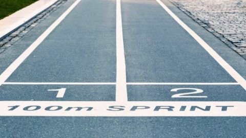 le depart d'une course de sprint