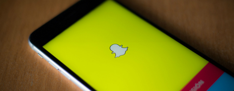 Snapchatisation de l info par la BBC et le Guardian Ecran téléphone portable Snapchat