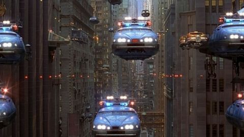 voitures de police volantes