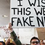 Une manifestation contre les fake news