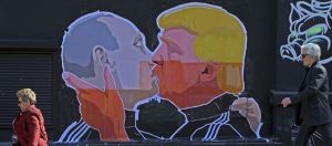 fresque Poutine Trump