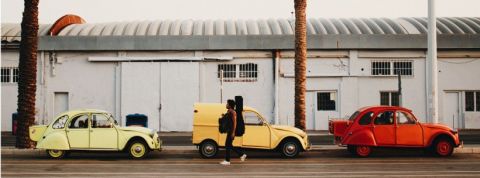 voitures Des voitures retro colorées