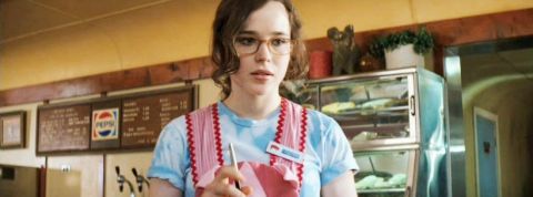 Bliss Ellen Page dans le film Bliss, en train de travailler dans un diner