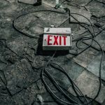 signe exit