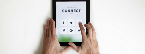 Comment les DIRCOM utilisent-ils Twitter ? Comment les DIRCOM utilisent-ils Twitter ?