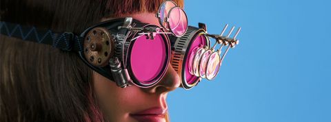tendances 2028 femme aux lunettes futuristes