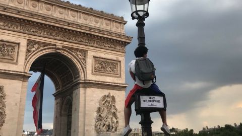 place des deux étoiles arc de triomphe