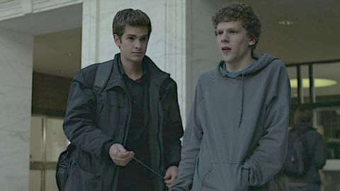 socialnetwork Un extrait du film The social Network dans lequel on voit Jesse Eisenberg aux côtés d'Andrew Garfield