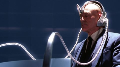 Le professeur Xavier en train d'utiliser le Cerebro