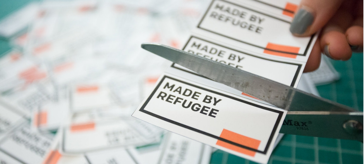 « Made by Refugee » , cette opé virale qui s’est opposée à la politique d'immigration de Donald Trump autocollant made by refugee