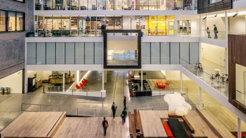 Le patron d'Airbnb donne des conseilles pour entreprendre Les locaux d'Airbnb aux Etats-Unis