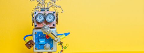 Les ateliers tech (pour les nuls) à ne pas manquer en octobre petit robot en jouet