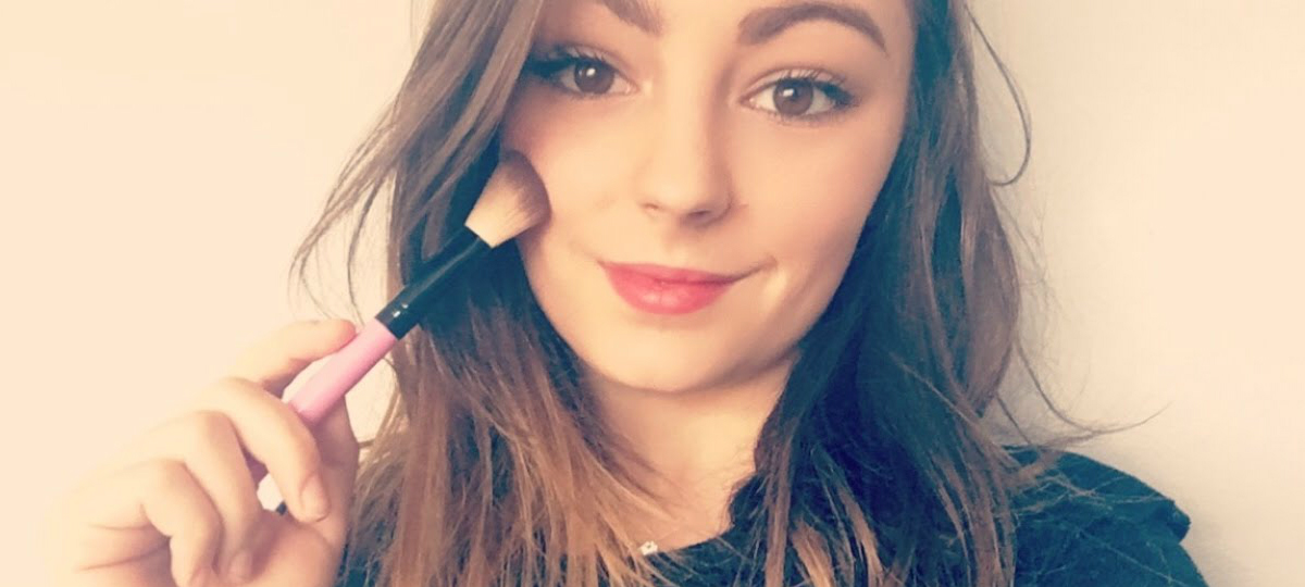 Les YouTubeurs ASMR à suivre en France Roxane, youtubeuse ASMR