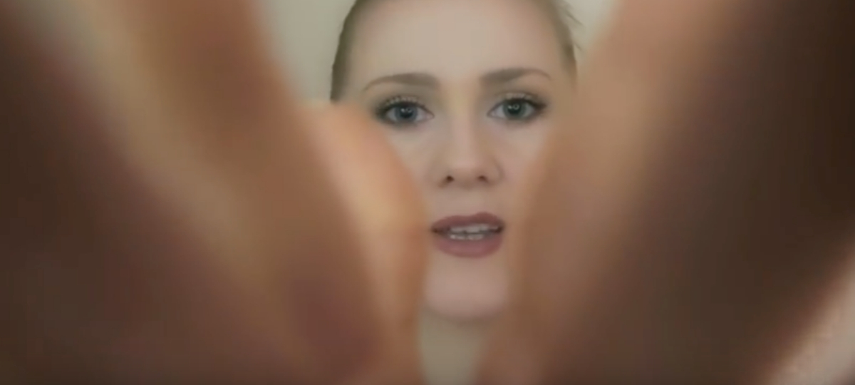 ASMR la plus connue des artistes ASMR