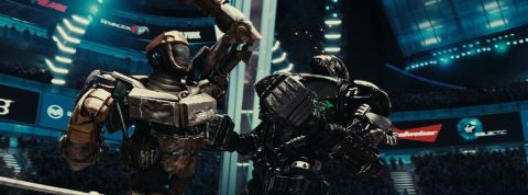 Les combats de robots, future épreuve des Jeux Futurous Deux robots font un match de boxe