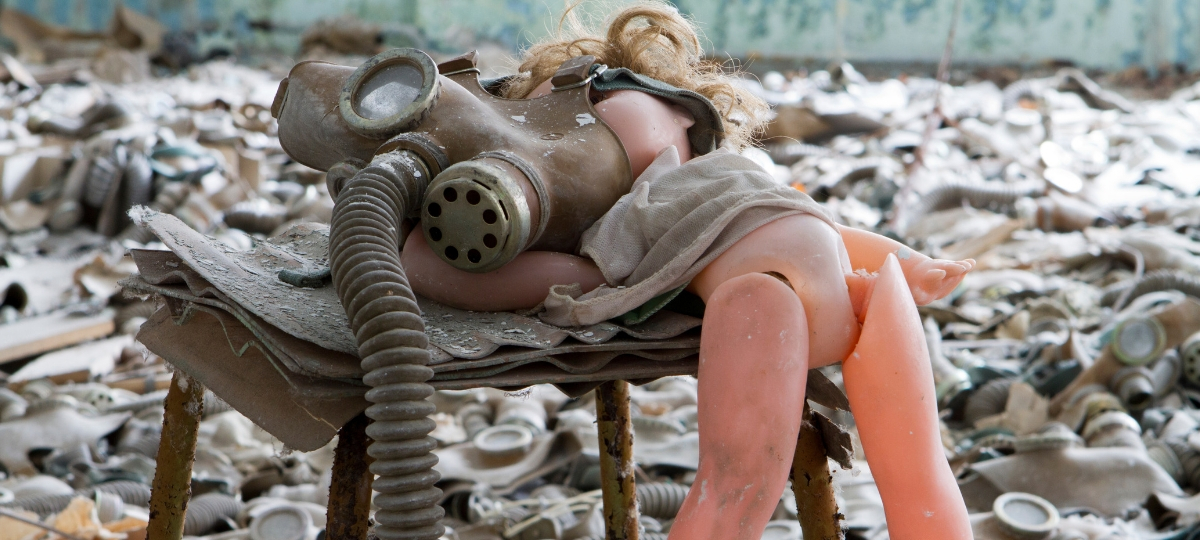 Une rave party à Tchernobyl, avant-gardiste ou malsain ? poupée tchernobyl