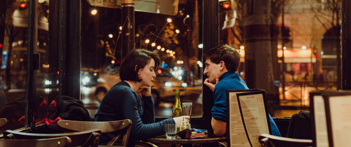Les célébrités préférées des Français pour partager un diner de Saint-Valentin Un rendez-vous entre deux personnes