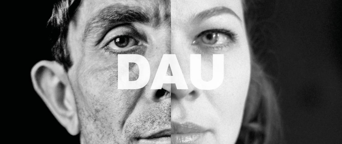 À Paris, l'événement DAU fait polémique affiche en noir et blanc de l'exposition DAU