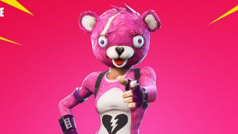 un personnage de jeu vidéo de fortnite avec une tête d'ours rose