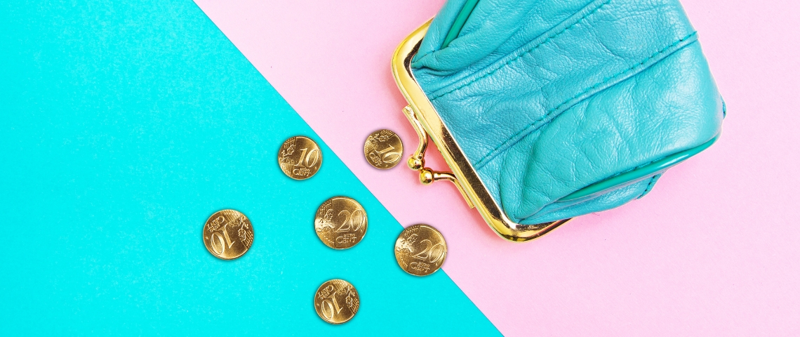 Un porte monnaie design vidé de ses pièces