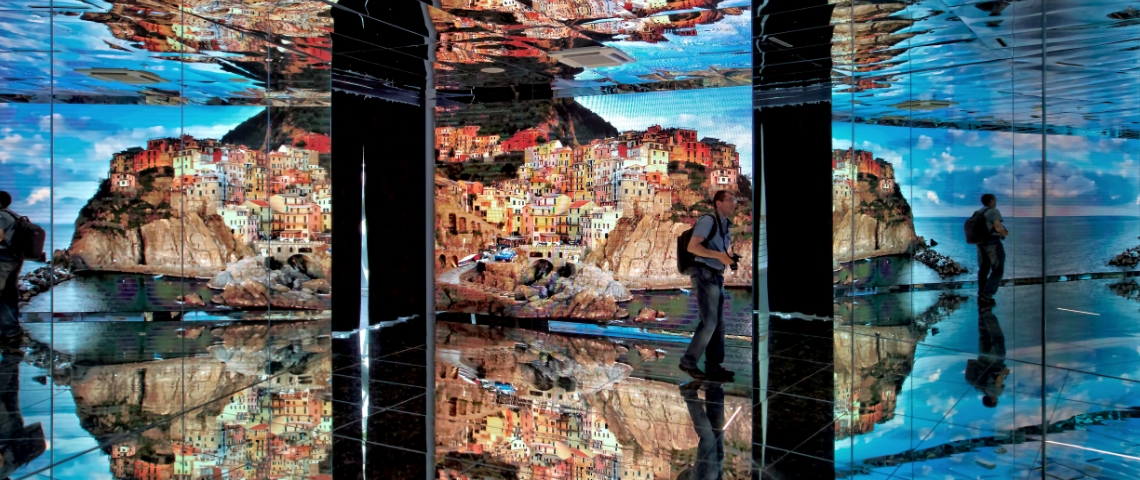 4 expos monumentales à voir à Paris en 2019 Un musée immersif avec des images projetées sur les murs et au plafond