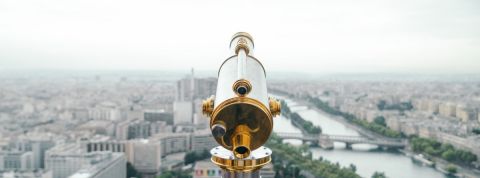 Vous pensiez avoir fait le tour de Paris ? Vous avez tort. longue vue sur Paris