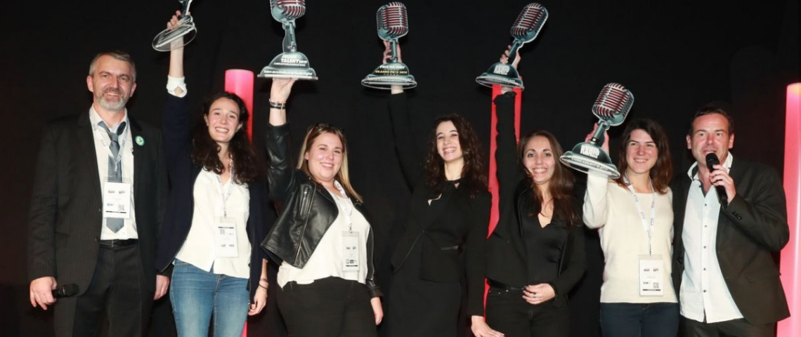 Les 5 gagnantes du Concours des Jeunes Talents Radio/TV et Net. Les lauréates