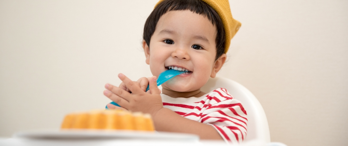 Case Study Danonino Un enfant en train de manger