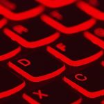clavier illuminé en rouge