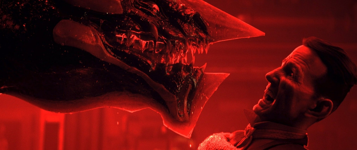 Netflix : 2 nouveautés dystopiques à binger en mars 2019 un alien crache à la tête d'un humain